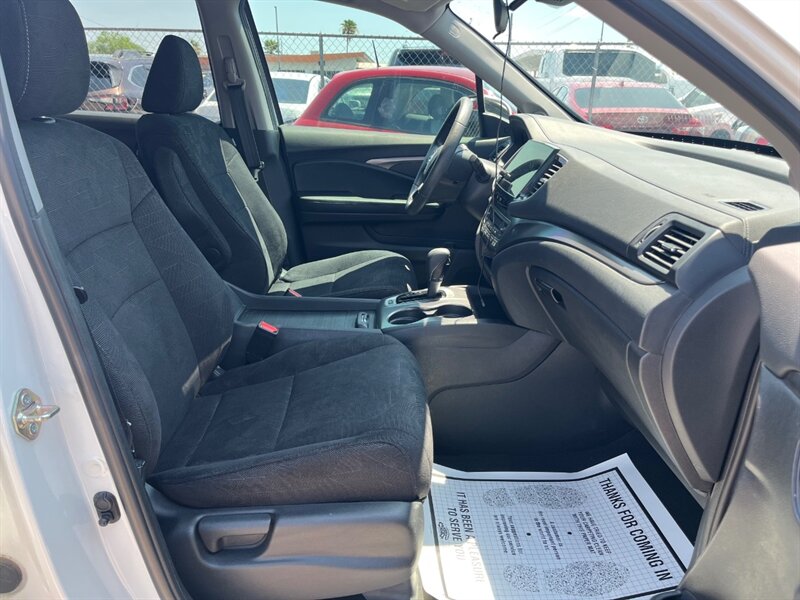 2020 Honda Pilot EX   - Photo 13 - Tucson, AZ 85711