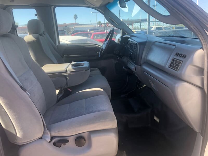 2004 Ford F-250 Super Duty SuperCab XL   - Photo 11 - Tucson, AZ 85711