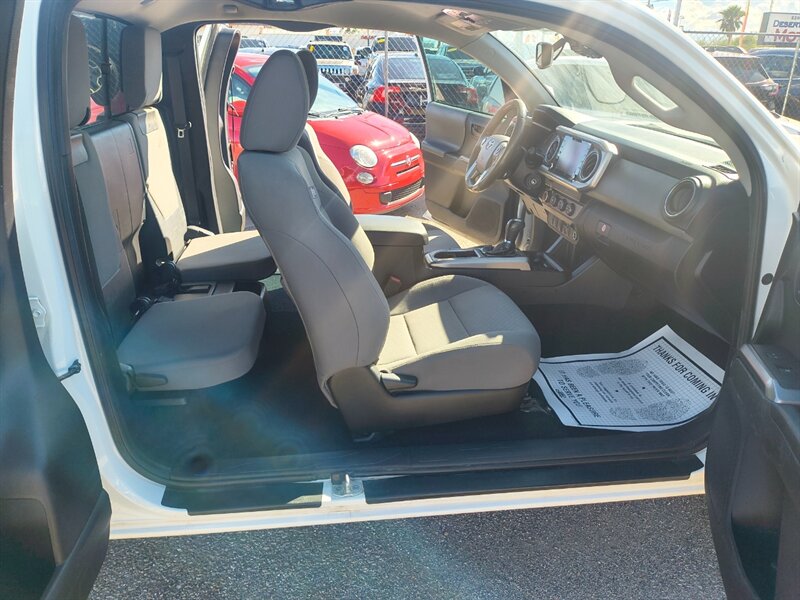 2020 Toyota Tacoma SR5 V6 - Photo 12 - Tucson, AZ 85711