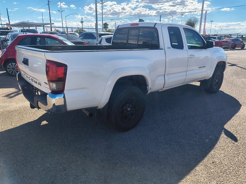 2020 Toyota Tacoma SR5 V6 - Photo 2 - Tucson, AZ 85711