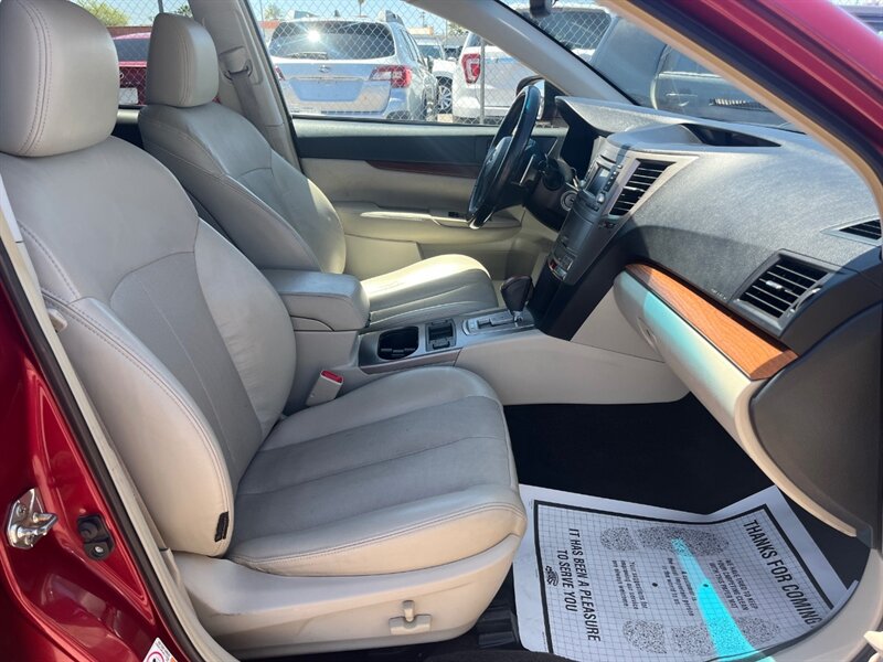 2013 Subaru Outback 2.5i Limited - Photo 12 - Tucson, AZ 85711