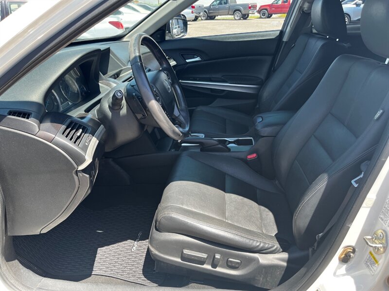 2014 Honda Crosstour EX-L V6 - Photo 8 - Tucson, AZ 85711
