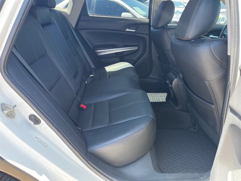 2014 Honda Crosstour EX-L V6 - Photo 11 - Tucson, AZ 85711