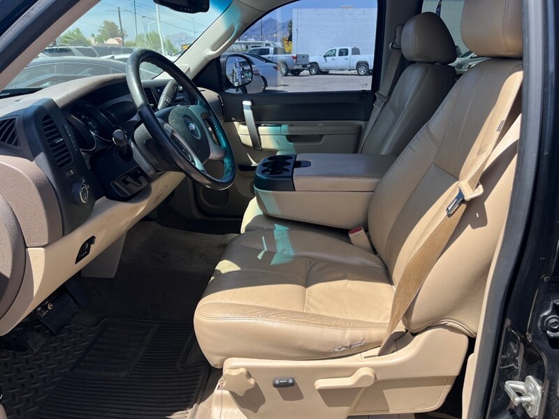 2012 Chevrolet Silverado 1500 LT   - Photo 8 - Tucson, AZ 85711