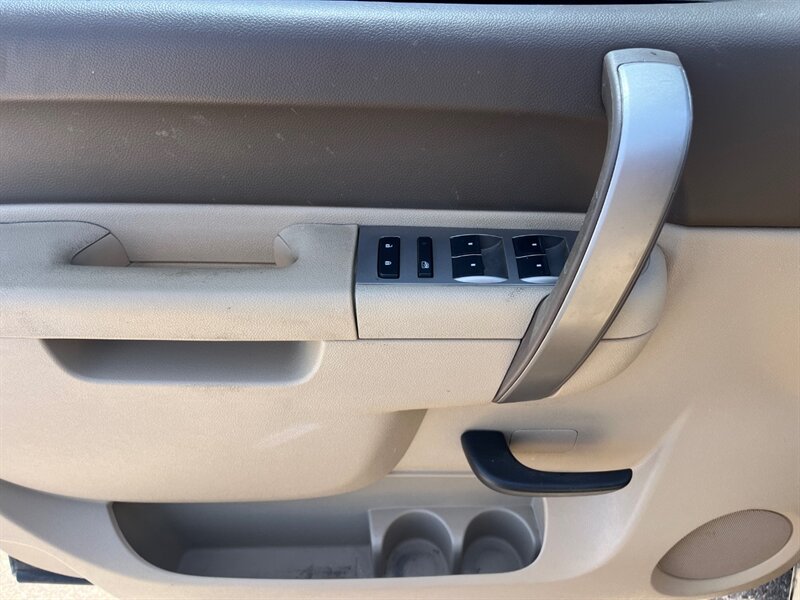 2012 Chevrolet Silverado 1500 LT   - Photo 13 - Tucson, AZ 85711