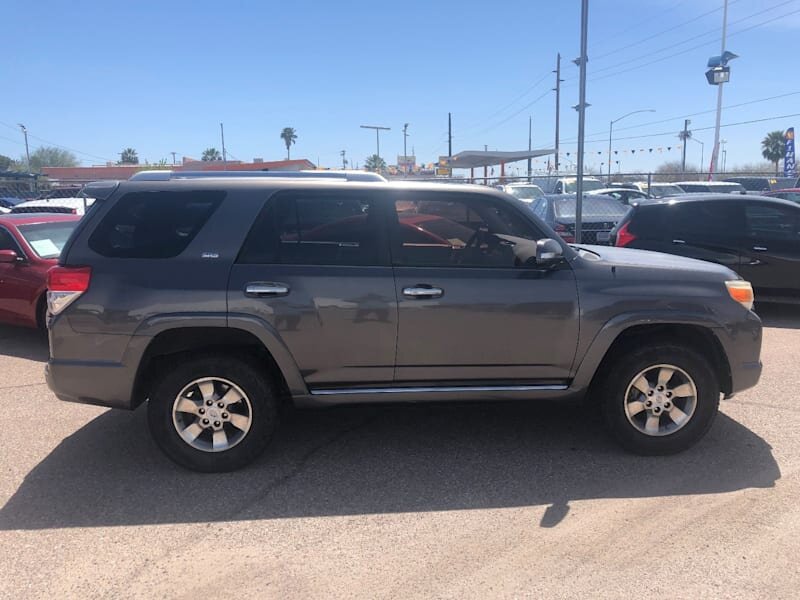 2010 Toyota 4Runner SR5   - Photo 7 - Tucson, AZ 85711