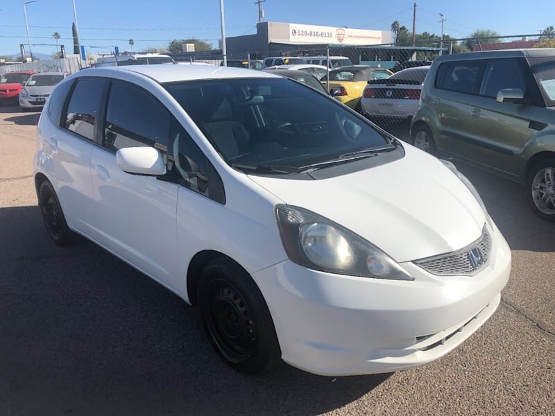 2012 Honda Fit   - Photo 5 - Tucson, AZ 85711