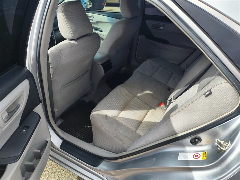 2015 Toyota Camry LE - Photo 9 - Tucson, AZ 85711