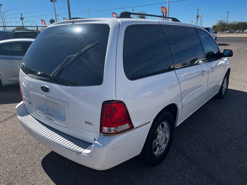 2006 Ford Freestar SEL   - Photo 2 - Tucson, AZ 85711