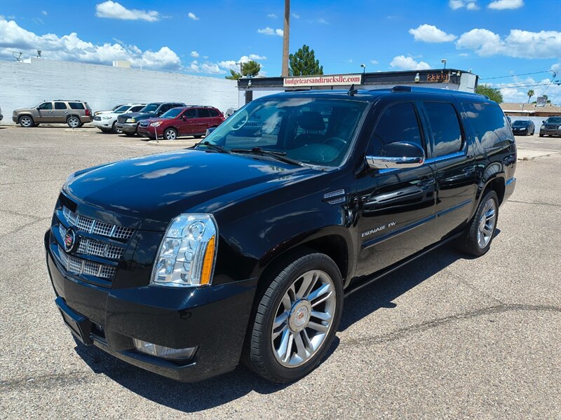 2013 Cadillac Escalade ESV Premium   - Photo 5 - Tucson, AZ 85711