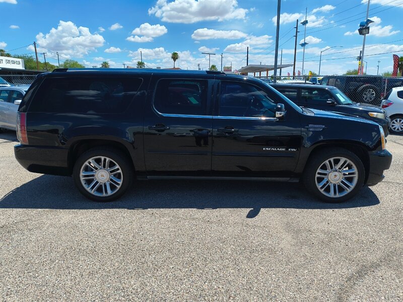 2013 Cadillac Escalade ESV Premium   - Photo 4 - Tucson, AZ 85711