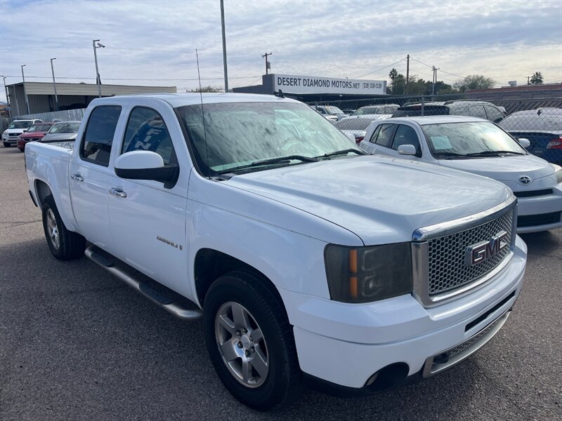 2007 GMC Sierra 1500 Denali - Photo 4 - Tucson, AZ 85711