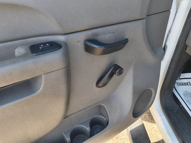 2011 Chevrolet Silverado 1500 Work Truck - Photo 14 - Tucson, AZ 85711
