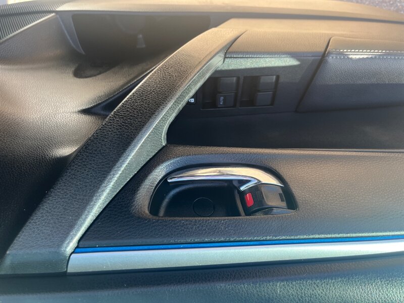 2016 Toyota Corolla S Plus   - Photo 14 - Tucson, AZ 85711