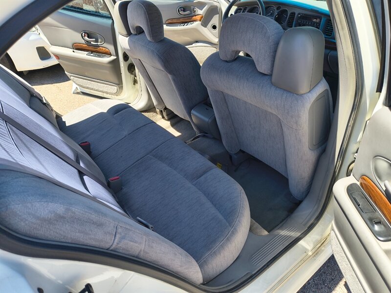 2002 Buick LeSabre Custom - Photo 11 - Tucson, AZ 85711