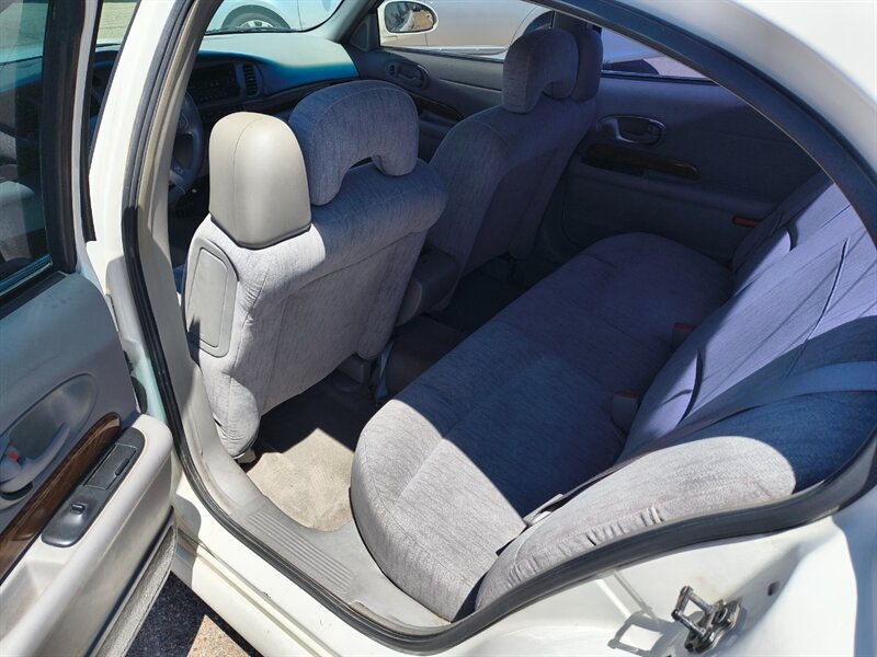 2002 Buick LeSabre Custom - Photo 9 - Tucson, AZ 85711