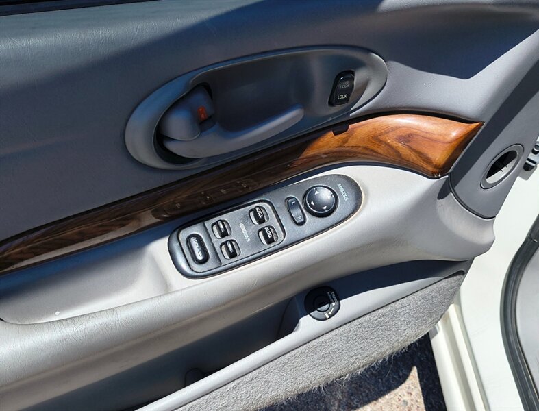 2002 Buick LeSabre Custom - Photo 13 - Tucson, AZ 85711