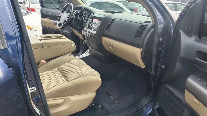 2012 Toyota Tundra Grade - Photo 12 - Tucson, AZ 85711