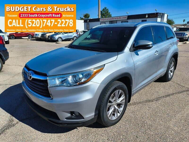 2015 Toyota Highlander XLE   - Photo 1 - Tucson, AZ 85711