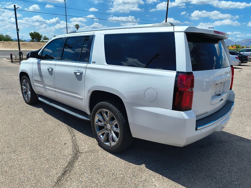 2016 Chevrolet Suburban LTZ   - Photo 6 - Tucson, AZ 85711