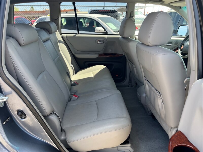 2007 Toyota Highlander Limited   - Photo 11 - Tucson, AZ 85711