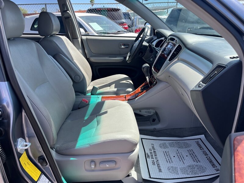 2007 Toyota Highlander Limited   - Photo 12 - Tucson, AZ 85711