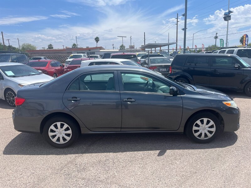 2011 Toyota Corolla L - Photo 4 - Tucson, AZ 85711