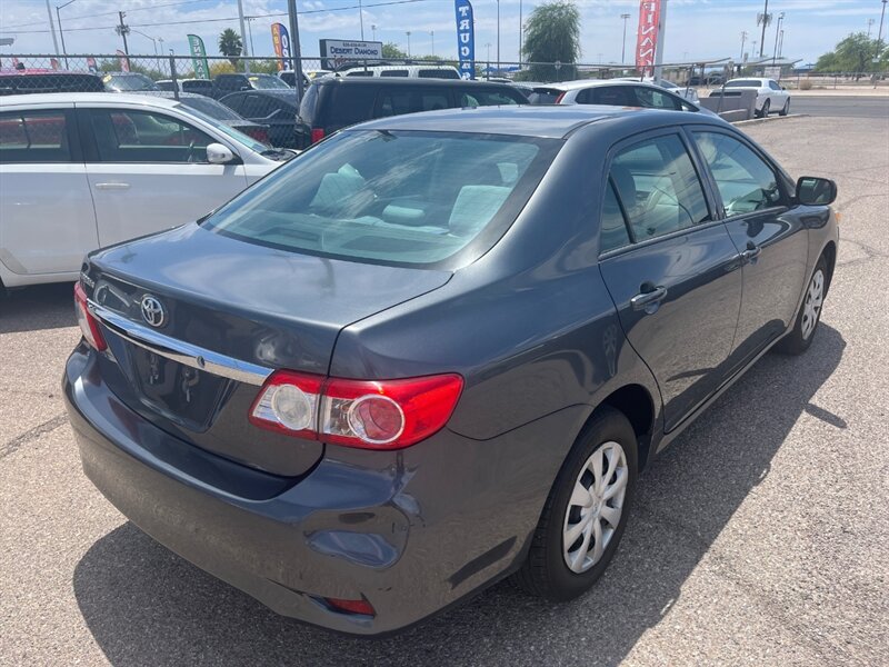 2011 Toyota Corolla L - Photo 2 - Tucson, AZ 85711