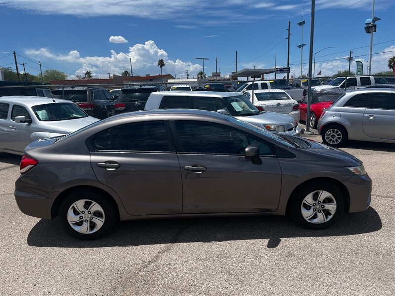 2015 Honda Civic LX - Photo 4 - Tucson, AZ 85711