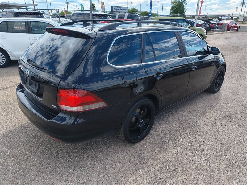 2014 Volkswagen Jetta SportWagen TDI   - Photo 2 - Tucson, AZ 85711