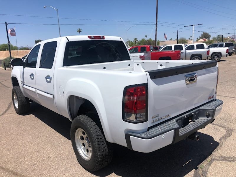 2009 GMC Sierra 1500 Denali   - Photo 5 - Tucson, AZ 85711