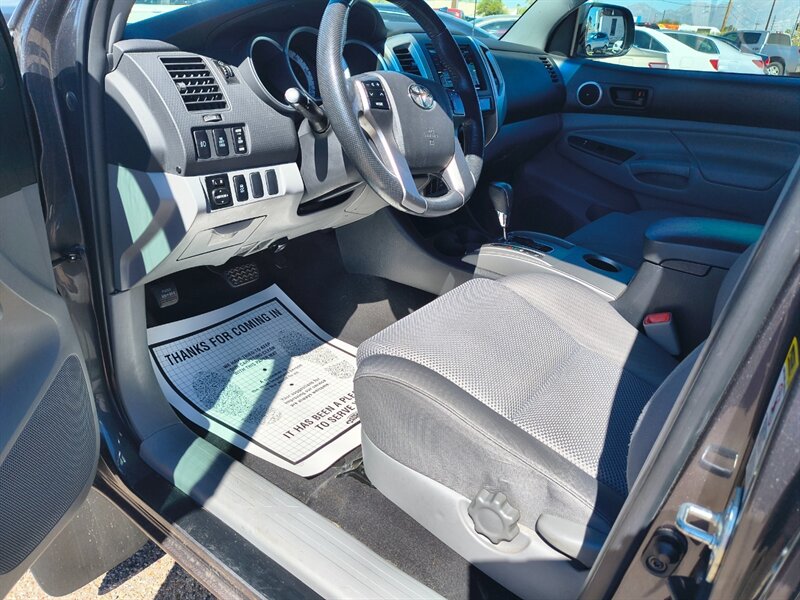 2012 Toyota Tacoma PreRunner V6 - Photo 8 - Tucson, AZ 85711