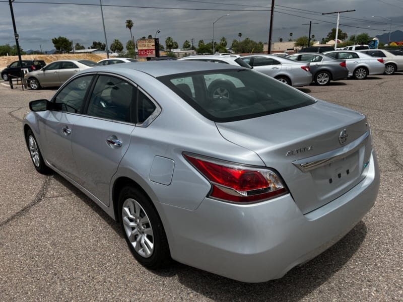 2014 Nissan Altima 2.5 S   - Photo 4 - Tucson, AZ 85711