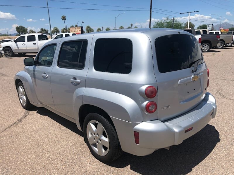 2010 Chevrolet HHR LT   - Photo 5 - Tucson, AZ 85711