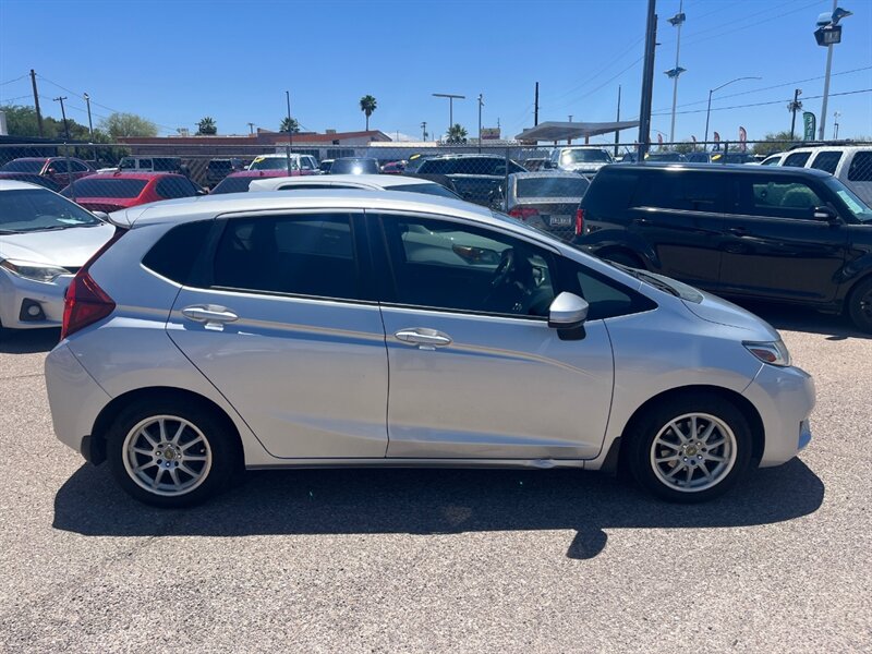 2015 Honda Fit LX   - Photo 4 - Tucson, AZ 85711