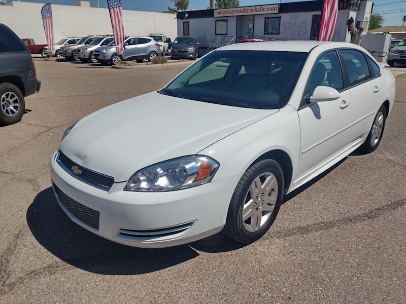 2012 Chevrolet Impala LT   - Photo 15 - Tucson, AZ 85711