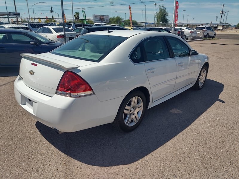 2012 Chevrolet Impala LT   - Photo 2 - Tucson, AZ 85711