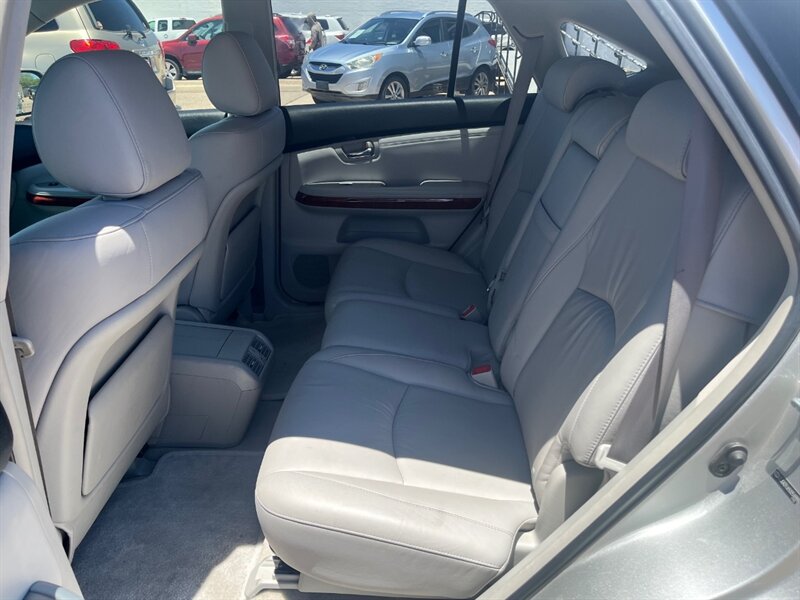 2005 Lexus RX 330 - Photo 9 - Tucson, AZ 85711