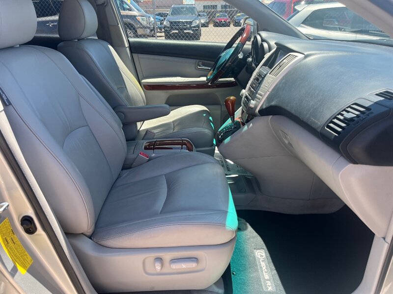 2005 Lexus RX 330 - Photo 12 - Tucson, AZ 85711
