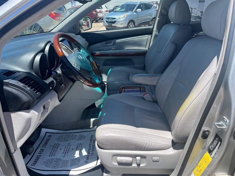 2005 Lexus RX 330 - Photo 8 - Tucson, AZ 85711