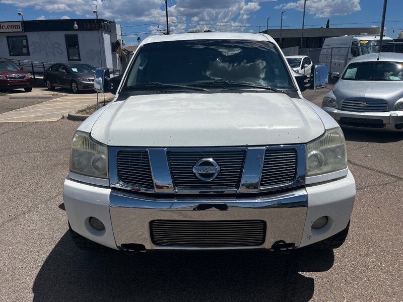 2005 Nissan Titan SE 4dr Crew Cab SE - Photo 3 - Tucson, AZ 85711