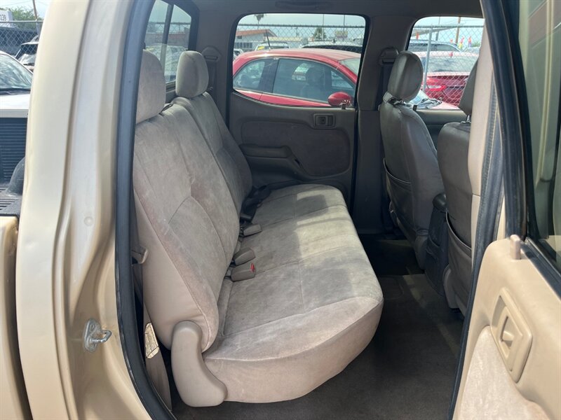 2003 Toyota Tacoma PreRunner V6 4dr Double Cab PreRunner V6 - Photo 11 - Tucson, AZ 85711