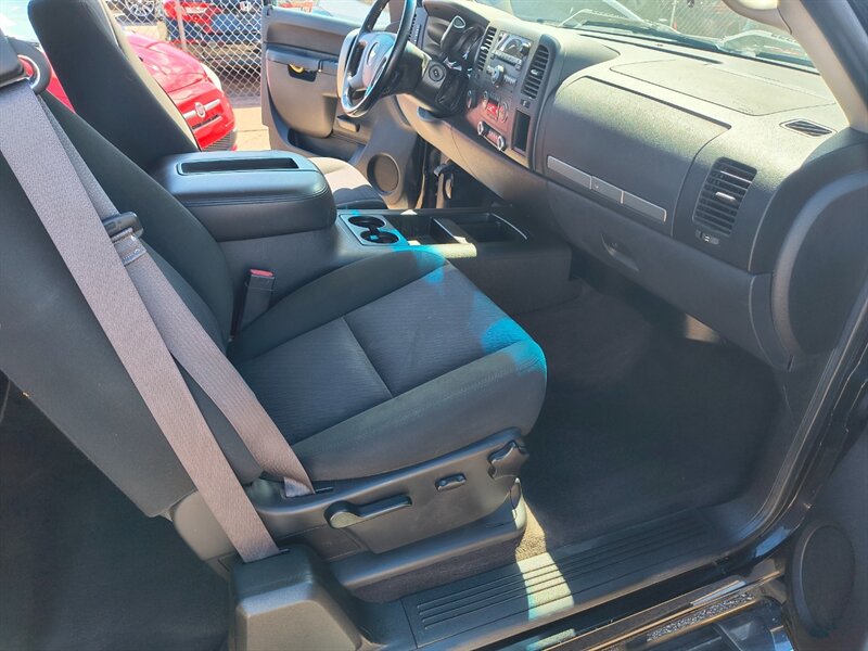 2013 Chevrolet Silverado 1500 LT - Photo 12 - Tucson, AZ 85711