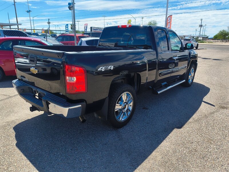 2013 Chevrolet Silverado 1500 LT - Photo 2 - Tucson, AZ 85711