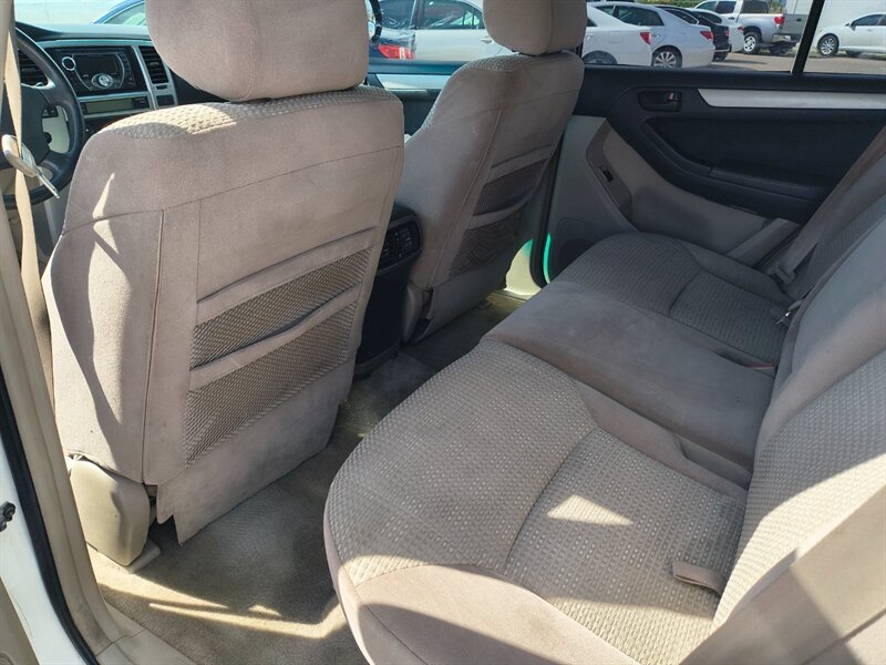 2005 Toyota 4Runner SR5 - Photo 9 - Tucson, AZ 85711