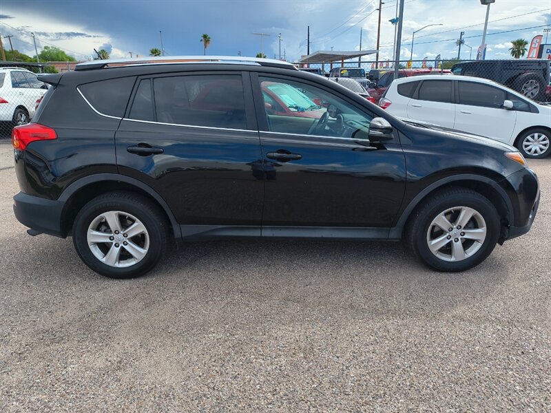 2013 Toyota RAV4 XLE - Photo 4 - Tucson, AZ 85711