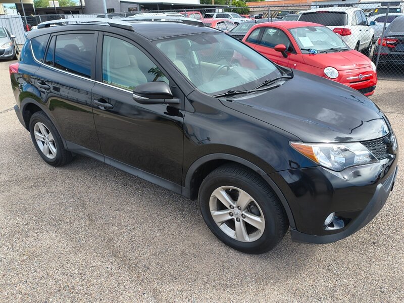 2013 Toyota RAV4 XLE - Photo 5 - Tucson, AZ 85711