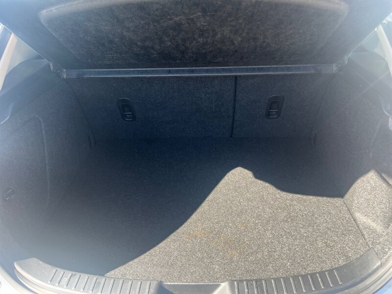 2013 Mazda Mazda3 Hatchback i Touring - Photo 13 - Tucson, AZ 85711