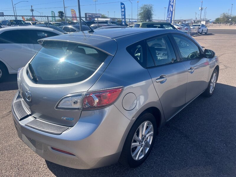 2013 Mazda Mazda3 Hatchback i Touring - Photo 2 - Tucson, AZ 85711
