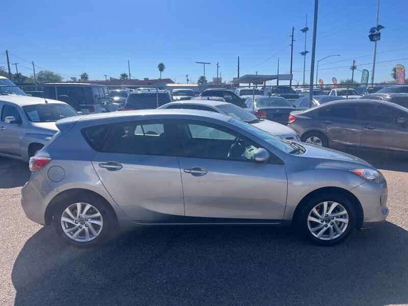 2013 Mazda Mazda3 Hatchback i Touring - Photo 4 - Tucson, AZ 85711